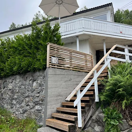 Florvag Summer House *